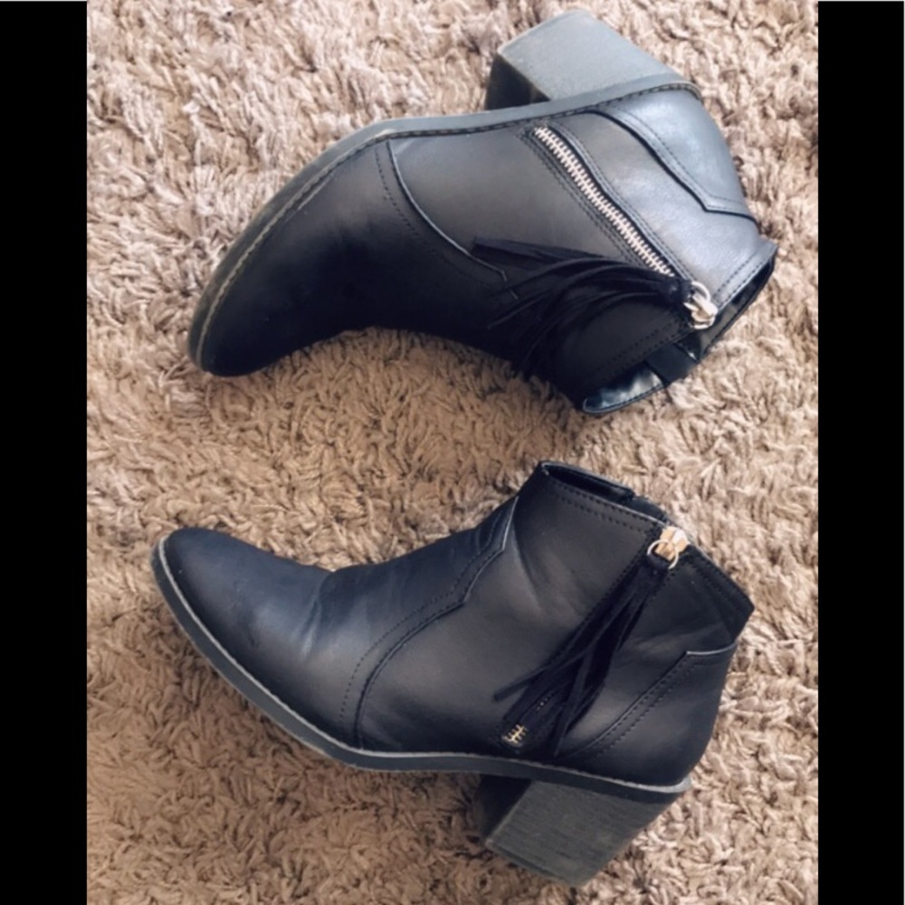 SODA faux leather fringe booties